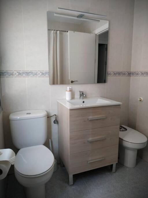 קורדובה Apartamento Medina Cerca De La Ribera מראה חיצוני תמונה