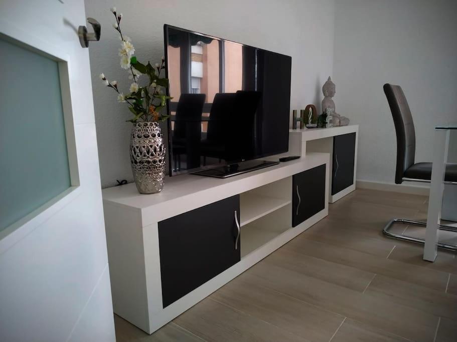 קורדובה Apartamento Medina Cerca De La Ribera מראה חיצוני תמונה